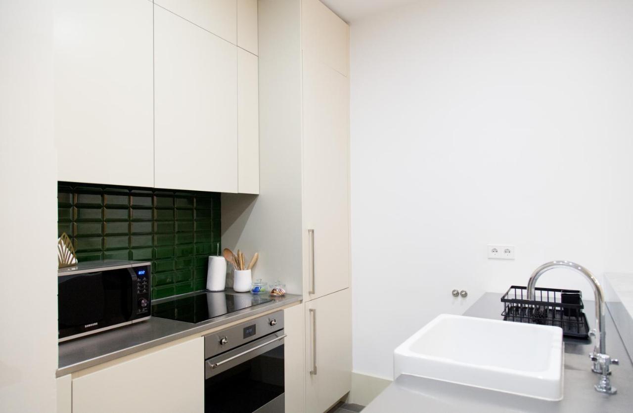 Flh Lapa Design Apartment With Terrace Lisbona Esterno foto