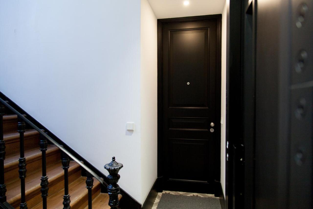 Flh Lapa Design Apartment With Terrace Lisbona Esterno foto